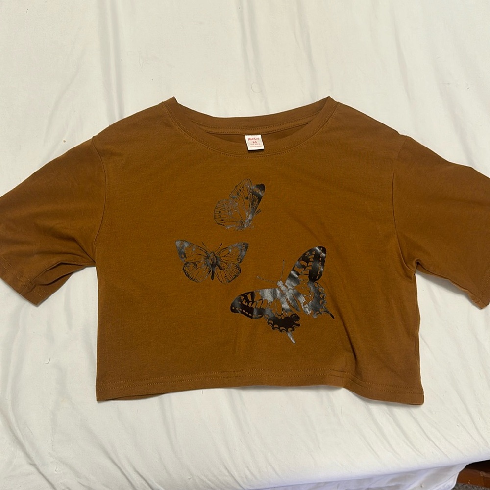 3/$10 NWOT Brown Butterfly Crop top medium